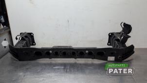 Gebruikte Bumperbalk voor Ford Focus 3 Wagon 1.6 Ti-VCT 16V 125 Prijs € 52,50 Margeregeling aangeboden door Autoparts Pater