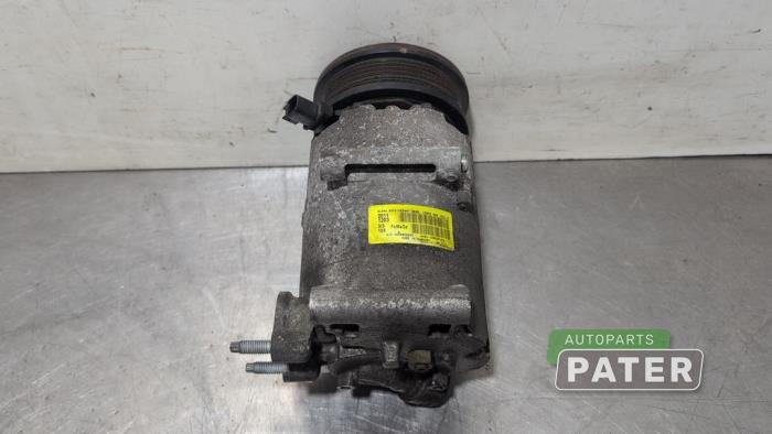 Gebruikte Pomp Airco Ford Focus 3 Wagon 1.6 Ti-VCT 16V 125 Prijs € 52,50 Margeregeling aangeboden door Autoparts Pater