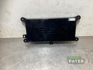 Gebruikte BCM Tesla Model X 75D Prijs € 210,00 Margeregeling aangeboden door Autoparts Pater