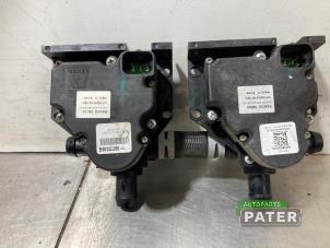 Gebruikte Extra waterpomp Tesla Model X 75D Prijs € 63,00 Margeregeling aangeboden door Autoparts Pater