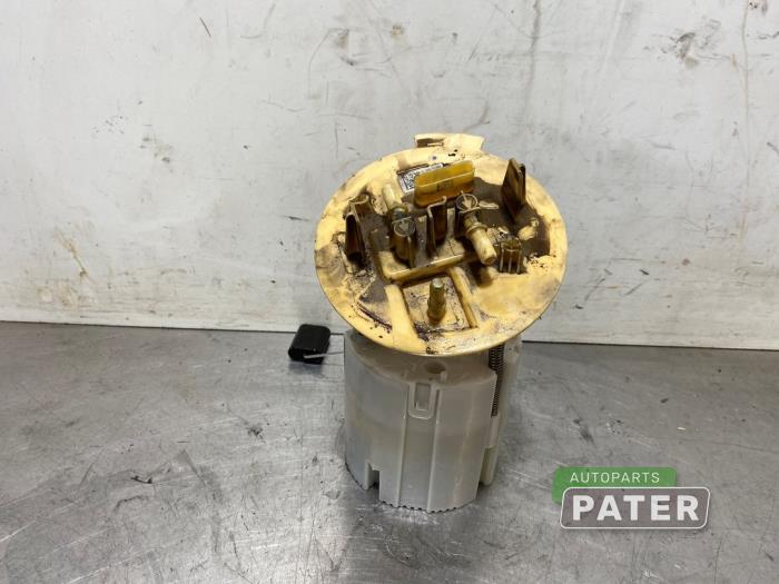Gebruikte Tank element Pomp Mercedes E Estate (S213) E-300de 2.0 Turbo 16V Prijs € 99,75 Margeregeling aangeboden door Autoparts Pater