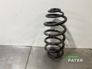 Gebruikte Veerschroef achter Citroen Jumpy ë-Jumpy Prijs € 25,41 Inclusief btw aangeboden door Autoparts Pater