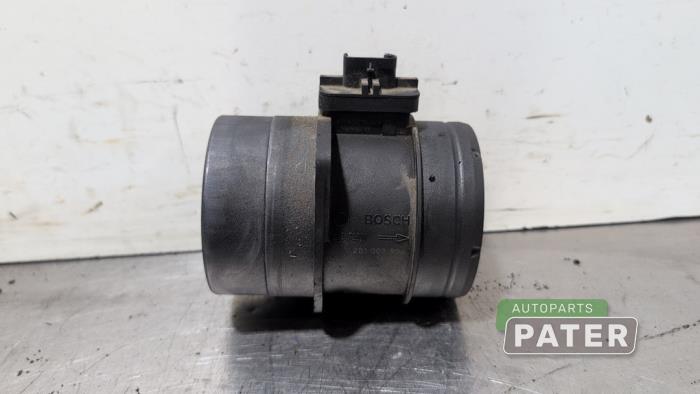 Gebruikte Luchtmassameter Volkswagen Transporter T5 2.0 TDI BlueMotion Prijs € 31,76 Inclusief btw aangeboden door Autoparts Pater