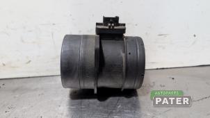 Gebruikte Luchtmassameter Volkswagen Transporter T5 2.0 TDI BlueMotion Prijs € 31,76 Inclusief btw aangeboden door Autoparts Pater