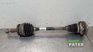 Gebruikte Steekas links-voor Volkswagen Transporter T5 2.0 TDI BlueMotion Prijs € 76,23 Inclusief btw aangeboden door Autoparts Pater