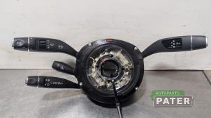 Gebruikte Licht + Raw Schakelaar Mercedes C Estate (S205) C-350 e 2.0 16V Prijs € 99,75 Margeregeling aangeboden door Autoparts Pater