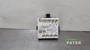 Gebruikte Deur module Mercedes C Estate (S205) C-350 e 2.0 16V Prijs € 26,25 Margeregeling aangeboden door Autoparts Pater