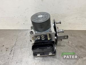 Gebruikte ABS Pomp Mercedes C Estate (S205) C-350 e 2.0 16V Prijs € 131,25 Margeregeling aangeboden door Autoparts Pater