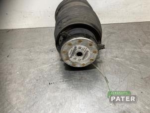 Gebruikte Luchtbalg Mercedes C Estate (S205) C-350 e 2.0 16V Prijs € 157,50 Margeregeling aangeboden door Autoparts Pater