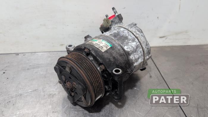 Gebruikte Aircopomp Ford Focus 3 Wagon 1.6 TDCi ECOnetic Prijs € 157,50 Margeregeling aangeboden door Autoparts Pater