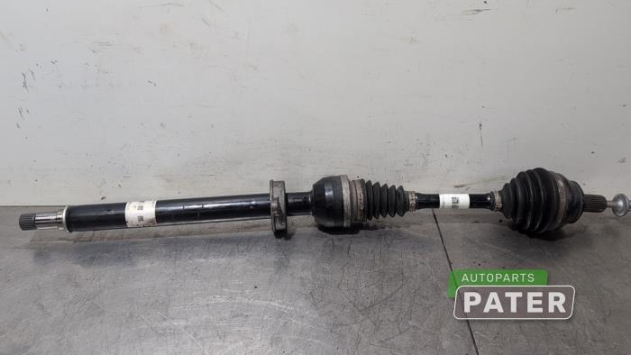 Gebruikte Steekas rechts-voor Mercedes CLA Shooting Brake (118.6) 1.3 CLA-200 Turbo 16V Prijs € 341,25 Margeregeling aangeboden door Autoparts Pater