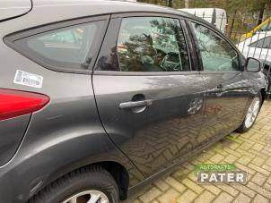 Gebruikte Deur 4Deurs rechts-achter Ford Focus 3 1.0 Ti-VCT EcoBoost 12V 100 Prijs € 183,75 Margeregeling aangeboden door Autoparts Pater