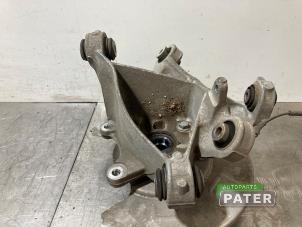 Gebruikte Asschenkel rechts-achter Tesla Model Y (5YJY) RWD Prijs € 105,00 Margeregeling aangeboden door Autoparts Pater