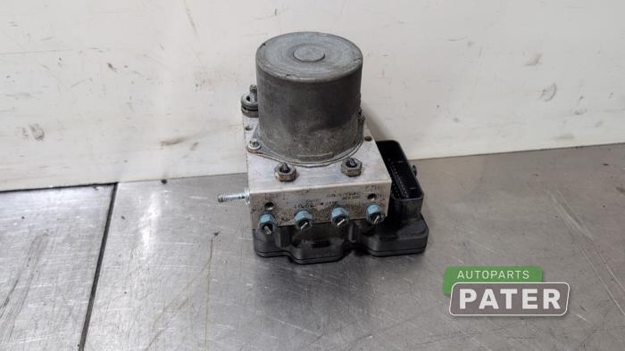 Gebruikte ABS Pomp Mercedes Vito (447.6) 1.6 109 CDI 16V Prijs € 228,69 Inclusief btw aangeboden door Autoparts Pater