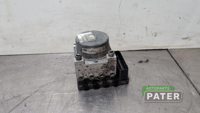 Gebruikte ABS Pomp Ford Focus 3 Wagon 1.0 Ti-VCT EcoBoost 12V 125 Prijs € 183,75 Margeregeling aangeboden door Autoparts Pater