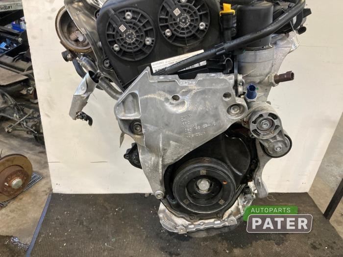 Motor van een Volkswagen Polo VI (AW1) 2.0 GTI 2024
