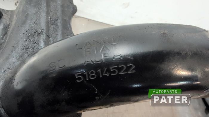 Subframe van een Fiat Doblo Cargo (263) 1.6 D Multijet 2019