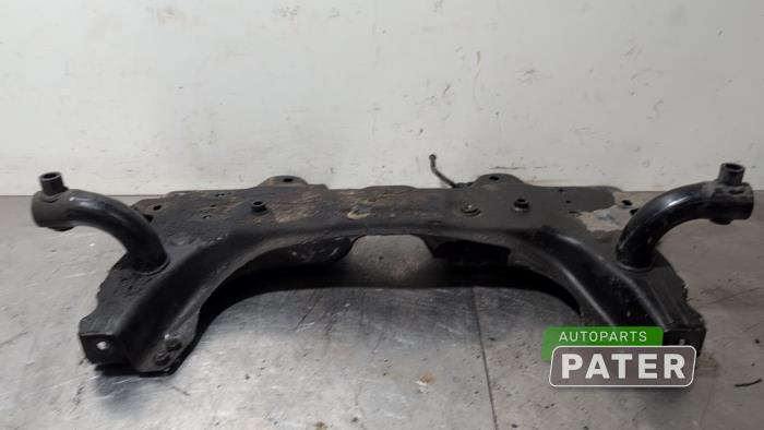 Subframe van een Fiat Doblo Cargo (263) 1.6 D Multijet 2019