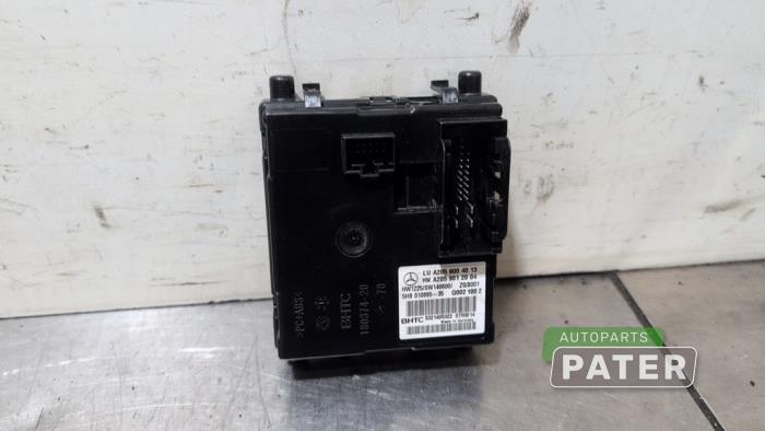 Gebruikte Koeling Module Mercedes C (W205) C-180 1.6 16V Prijs € 21,00 Margeregeling aangeboden door Autoparts Pater