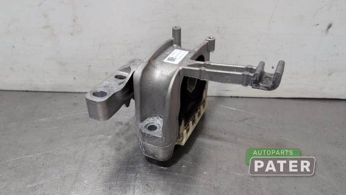 Gebruikte Motorrubber Volkswagen Polo VI (AW1) 2.0 GTI Prijs op aanvraag aangeboden door Autoparts Pater