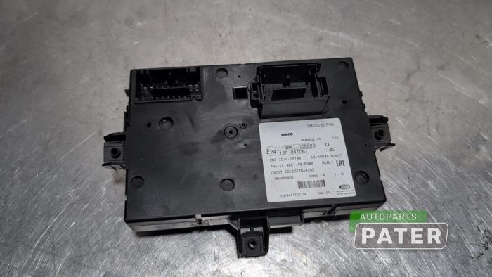 Gebruikte Computer Body Control Iveco New Daily VI 33S12, 35C12, 35S12 Prijs € 158,81 Inclusief btw aangeboden door Autoparts Pater