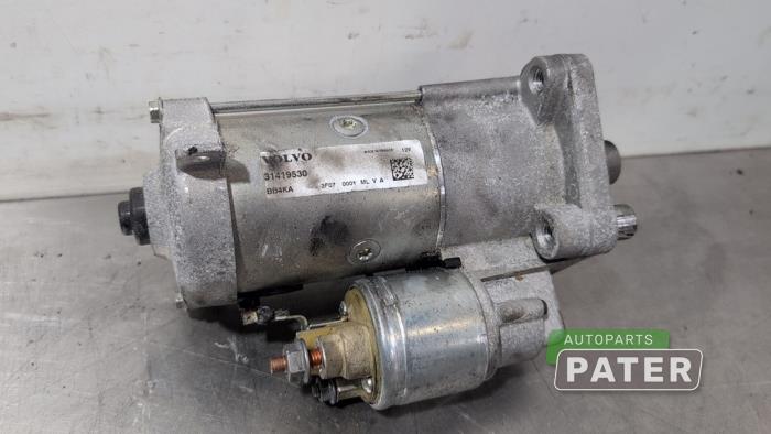 Startmotor van een Volvo V40 (MV) 2.0 D4 16V 2014