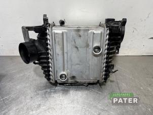 Gebruikte Intercooler Mercedes E Estate (S213) E-300de 2.0 Turbo 16V Prijs € 105,00 Margeregeling aangeboden door Autoparts Pater