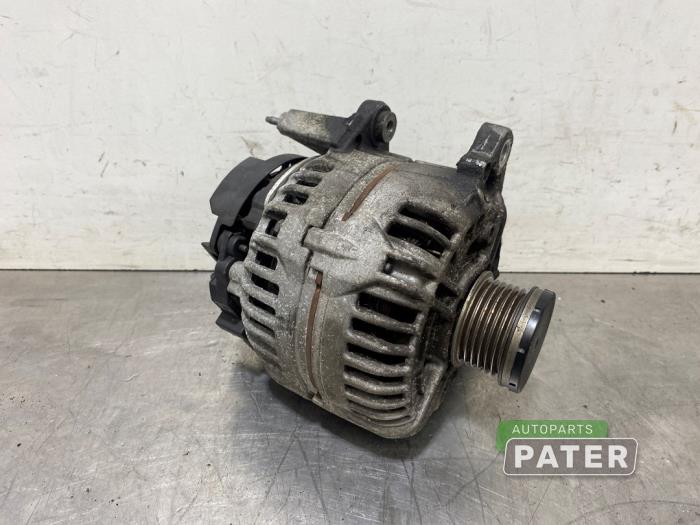 Gebruikte Alternator Volkswagen Passat Variant (365) 1.4 TSI 16V Prijs € 36,75 Margeregeling aangeboden door Autoparts Pater