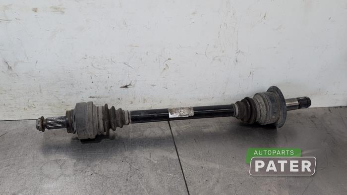 Gebruikte Steekas links-achter BMW M1 (F20) M140i 3.0 24V Prijs € 110,25 Margeregeling aangeboden door Autoparts Pater