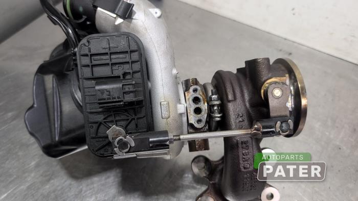 G-lader van een Audi Q3 (F3B) 1.4 45 TFSI e 16V 2022