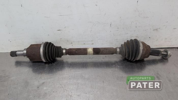 Gebruikte Steekas links-voor Ford EcoSport (JK8) 1.0 EcoBoost 12V 125 Prijs € 120,75 Margeregeling aangeboden door Autoparts Pater