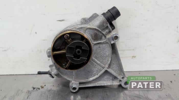 Gebruikte Vacuumpomp (Benzine) BMW X1 (E84) xDrive 20i 2.0 16V Twin Power Turbo Prijs € 36,75 Margeregeling aangeboden door Autoparts Pater