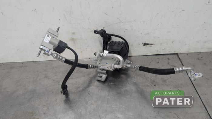 Gebruikte Airco expansieklep Peugeot 2008 (UD/UK/UR/US/UX) e-2008 50 kWh Prijs € 21,00 Margeregeling aangeboden door Autoparts Pater