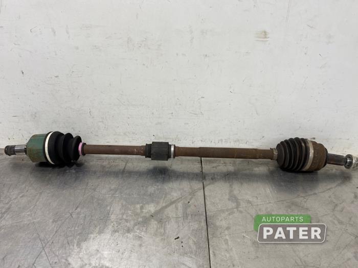 Gebruikte Steekas rechts-voor Mitsubishi ASX 1.6 MIVEC 16V Prijs € 63,00 Margeregeling aangeboden door Autoparts Pater