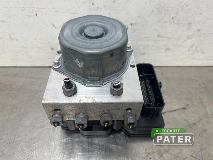 Gebruikte ABS Pomp Fiat Punto III (199) 0.9 TwinAir Turbo 100 Prijs € 63,00 Margeregeling aangeboden door Autoparts Pater