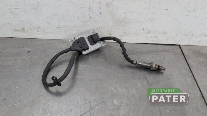 Gebruikte Nox sensor Mercedes C (W205) C-200 2.0 CGI 16V Prijs € 183,75 Margeregeling aangeboden door Autoparts Pater