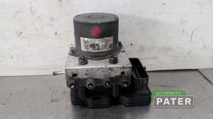 Gebruikte ABS Pomp Peugeot Expert (V1/VA/VB/VE/VF/VT/VY) 2.0 Blue HDi 120 16V Prijs € 76,23 Inclusief btw aangeboden door Autoparts Pater