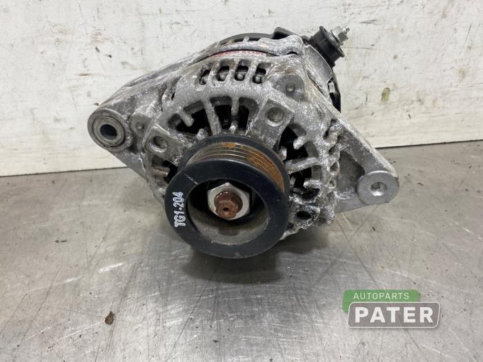 Gebruikte Dynamo Suzuki Celerio (LF) 1.0 12V Dualjet Prijs € 42,00 Margeregeling aangeboden door Autoparts Pater