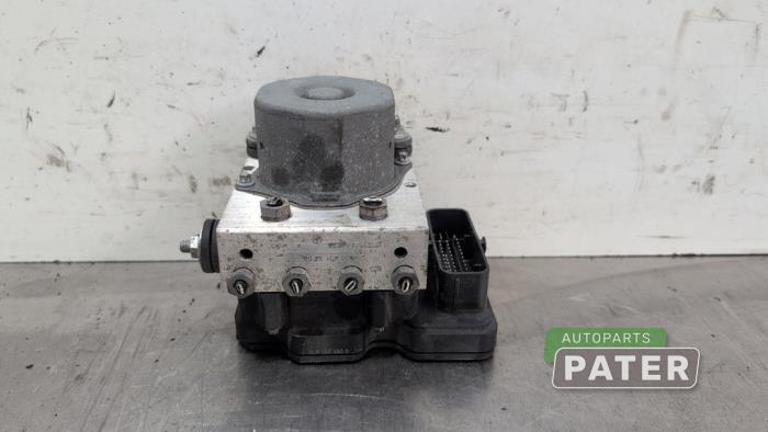Gebruikte ABS Pomp Mercedes A (W176) 1.5 A-180 CDI, A-180d 16V Prijs € 42,00 Margeregeling aangeboden door Autoparts Pater