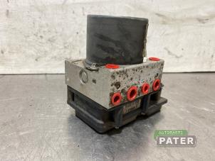 Gebruikte ABS Pomp Renault Grand Scénic II (JM) 2.0 16V Prijs € 26,25 Margeregeling aangeboden door Autoparts Pater