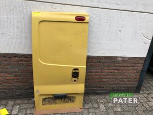 Gebruikte Achterdeur Bus-Bestelauto Renault Trafic New (FL) 1.9 dCi 82 16V Prijs € 82,58 Inclusief btw aangeboden door Autoparts Pater