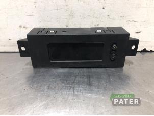 Gebruikte Display Interieur Opel Astra G (F08/48) 1.6 Prijs € 10,50 Margeregeling aangeboden door Autoparts Pater