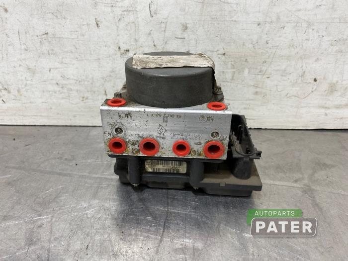Gebruikte ABS Pomp Renault Scénic II (JM) 1.6 16V Prijs op aanvraag aangeboden door Autoparts Pater