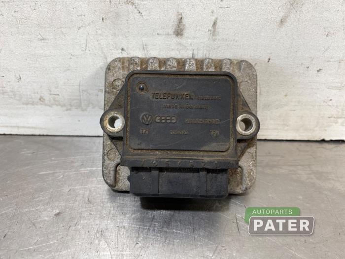 Gebruikte Ontstekingsmodule Volkswagen Golf II (19E) 1.6 Prijs € 15,75 Margeregeling aangeboden door Autoparts Pater
