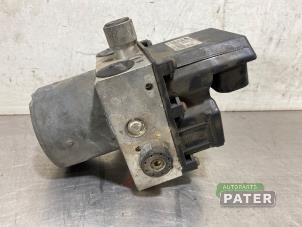 Gebruikte ABS Pomp Alfa Romeo 147 (937) 1.6 Twin Spark 16V Prijs € 26,25 Margeregeling aangeboden door Autoparts Pater
