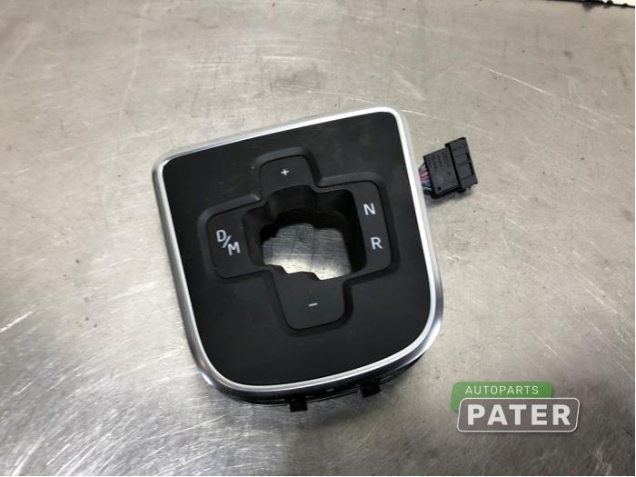 Gebruikte Diversen Volkswagen Up! (121) 1.0 12V 75 Prijs € 10,50 Margeregeling aangeboden door Autoparts Pater