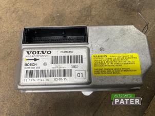 Gebruikte Module Airbag Volvo V70 (SW) 2.4 20V 140 Prijs € 26,25 Margeregeling aangeboden door Autoparts Pater