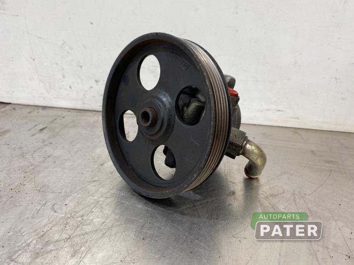 Gebruikte Servopomp Peugeot 306 (7D) 1.8 Prijs € 26,25 Margeregeling aangeboden door Autoparts Pater