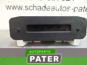 Gebruikte Display Interieur Peugeot 206 (2A/C/H/J/S) 1.4 HDi Prijs € 10,50 Margeregeling aangeboden door Autoparts Pater