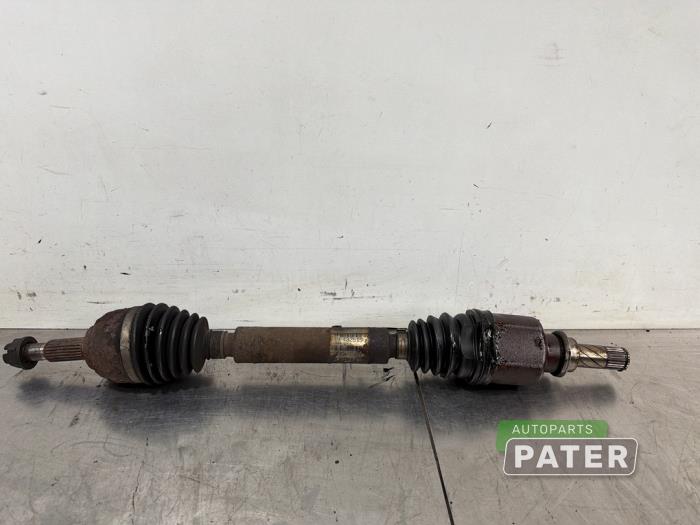 Gebruikte Aandrijfas links-voor Renault Megane II Grandtour (KM) 1.5 dCi 100 Prijs € 26,25 Margeregeling aangeboden door Autoparts Pater